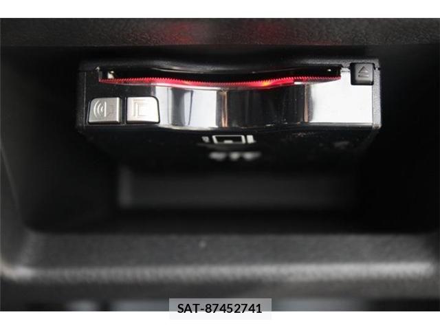 Nissan Caravan 2023-07 8523978-2