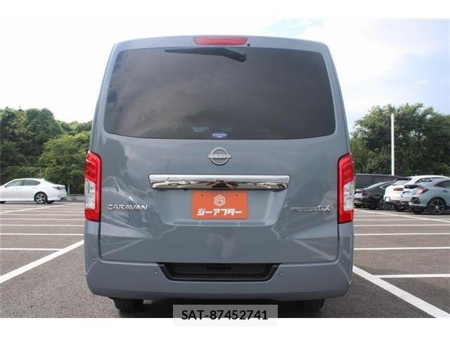 Nissan Caravan 2023-07 8523978-7