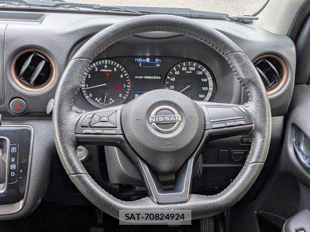 Nissan Caravan 2022-08 8626102-9