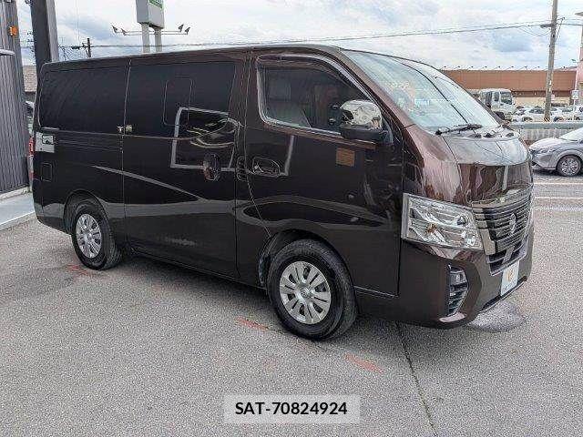 Nissan Caravan 2022-08 8626102-14