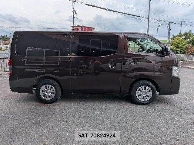 Nissan Caravan 2022-08 8626102-15
