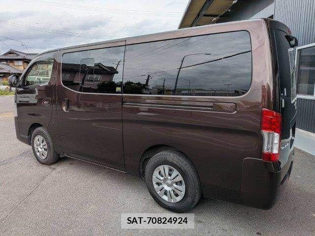 Nissan Caravan 2022-08 8626102-18
