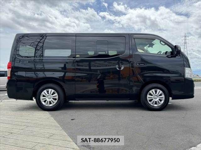 Nissan Caravan 2022-03 8658344-11