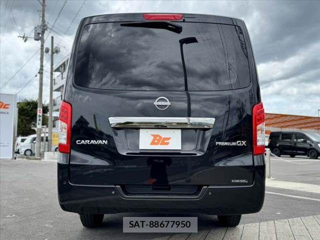Nissan Caravan 2022-03 8658344-13