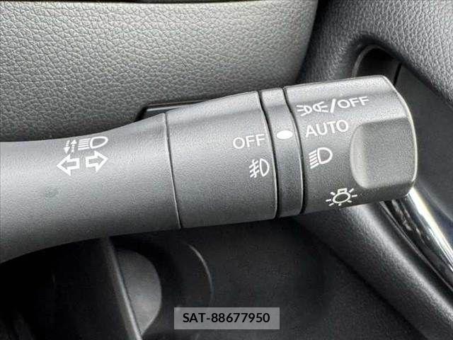Nissan Caravan 2022-03 8658344-23