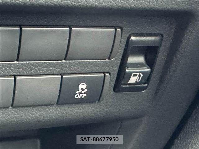 Nissan Caravan 2022-03 8658344-26