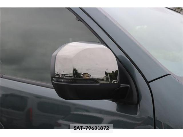 Nissan Caravan 2024-10 8665917-22