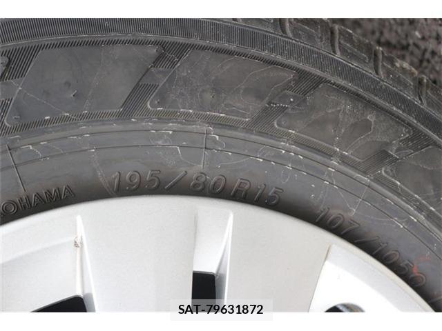 Nissan Caravan 2024-10 8665917-27