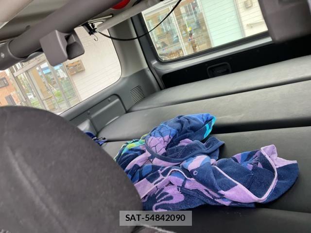 Nissan Caravan 2018-03 8658347-11