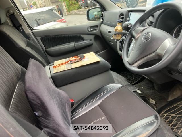 Nissan Caravan 2018-03 8658347-14