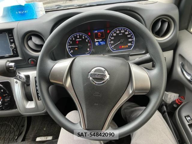 Nissan Caravan 2018-03 8658347-15