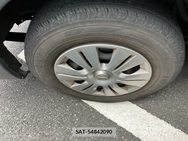 Nissan Caravan 2018-03 8658347-6