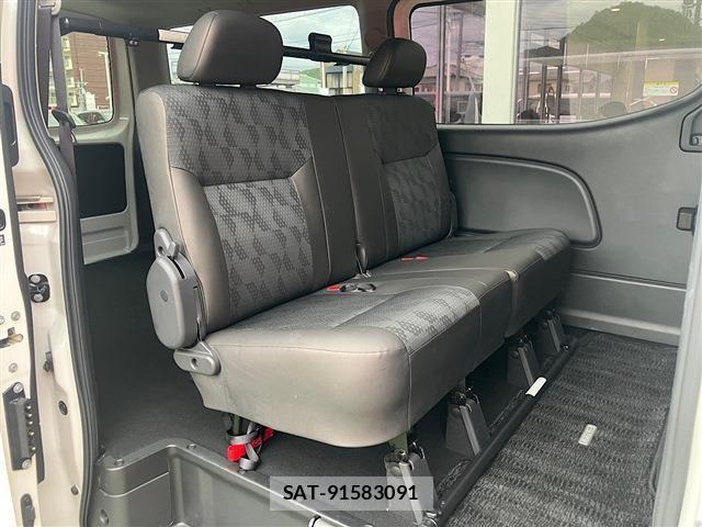 Nissan Caravan 2024-07 8658343-11