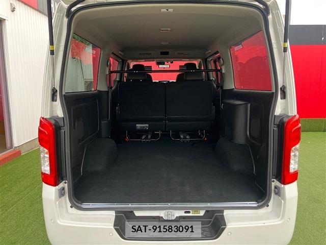Nissan Caravan 2024-07 8658343-15