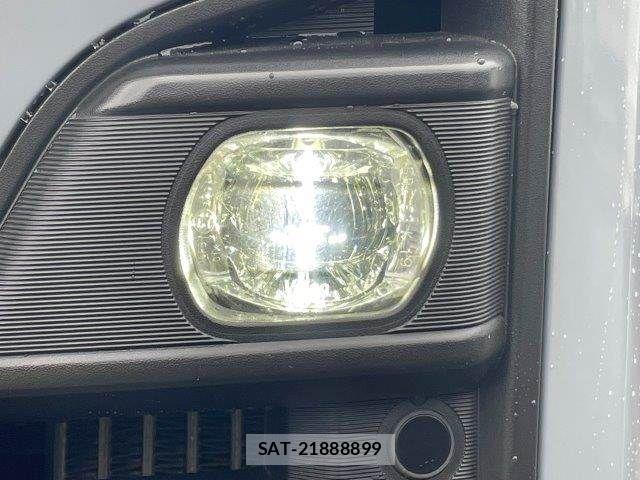Nissan Caravan 2023-03 8741077-17