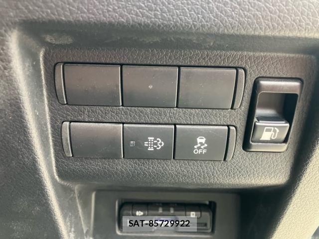 Nissan Caravan 2023-06 8741078-16