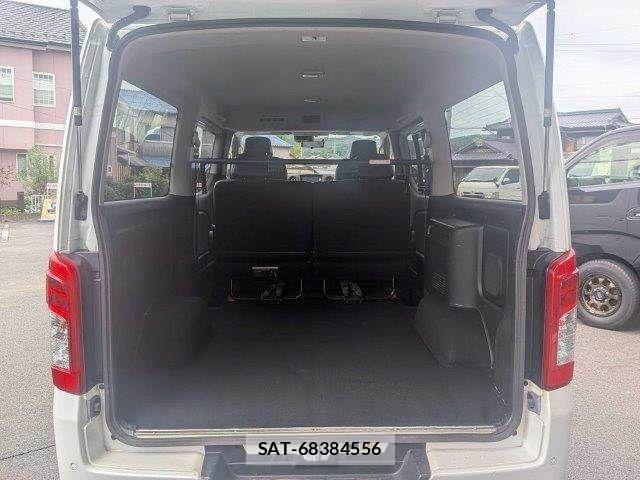 Nissan Caravan 2022-01 8741079-13