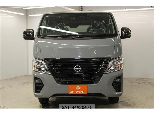 Nissan Caravan 2026-08 8741076-3