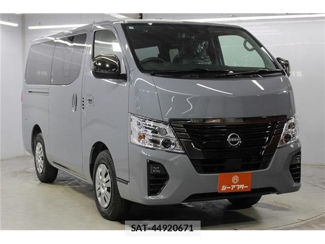 Nissan Caravan 2026-08 8741076-4
