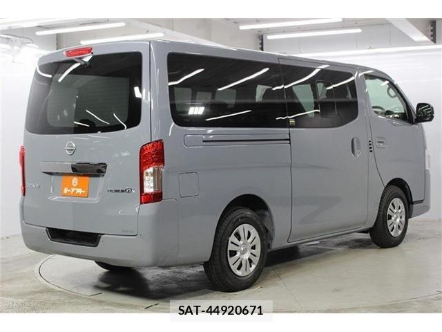 Nissan Caravan 2026-08 8741076-6
