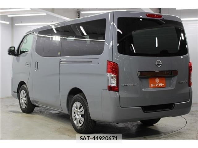 Nissan Caravan 2026-08 8741076-8