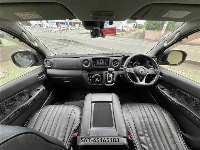 Nissan Caravan 2024-10 8779695-26