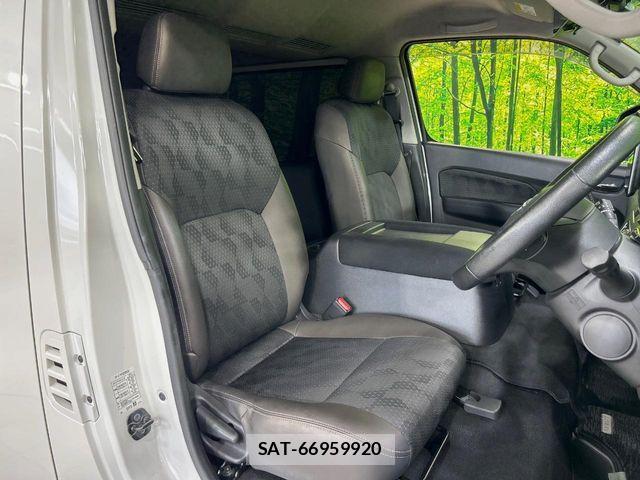 Nissan Caravan 2023-03 8779696-7