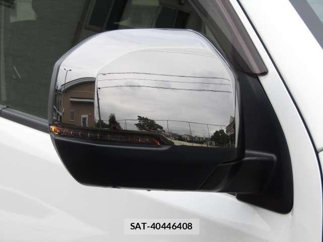 Nissan Caravan 2021-10 8795455-23