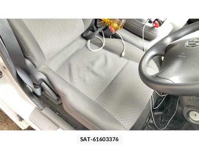 Nissan Caravan 2021-03 8879017-6