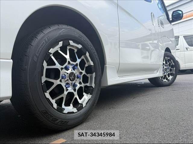 Nissan Caravan 2023-09 8879012-21