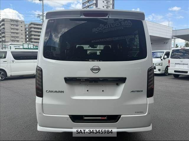 Nissan Caravan 2023-09 8879012-2