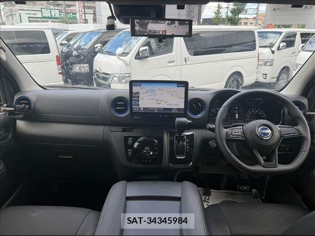 Nissan Caravan 2023-09 8879012-3