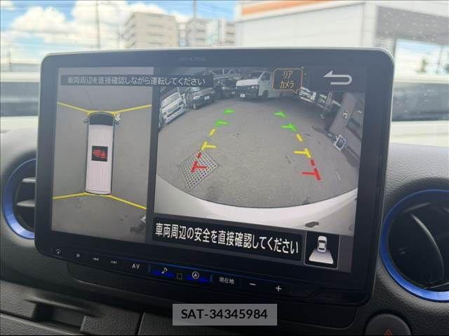 Nissan Caravan 2023-09 8879012-7