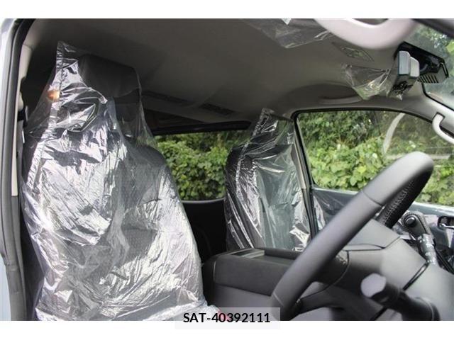 Nissan Caravan 2026-05 8879015-14