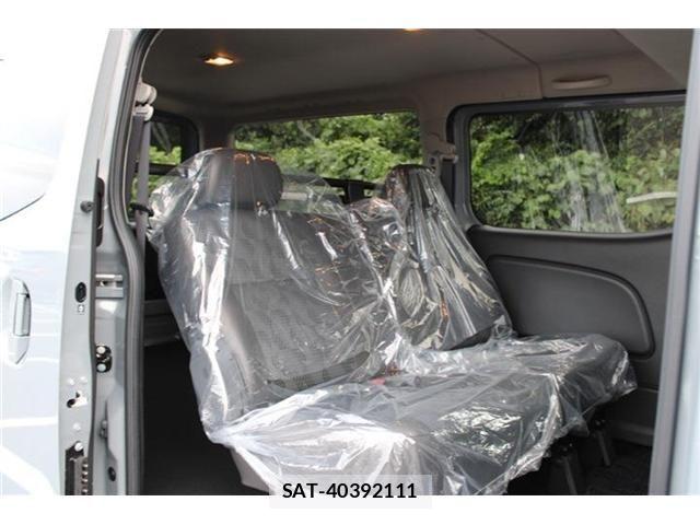 Nissan Caravan 2026-05 8879015-15