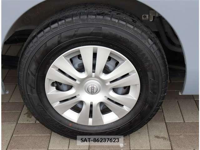 Nissan Caravan 2025-04 8879013-24
