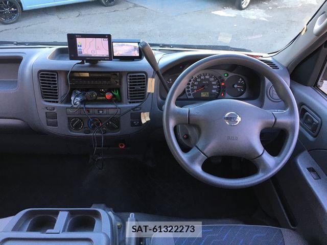 Nissan Caravan 2003-09 8879018-10