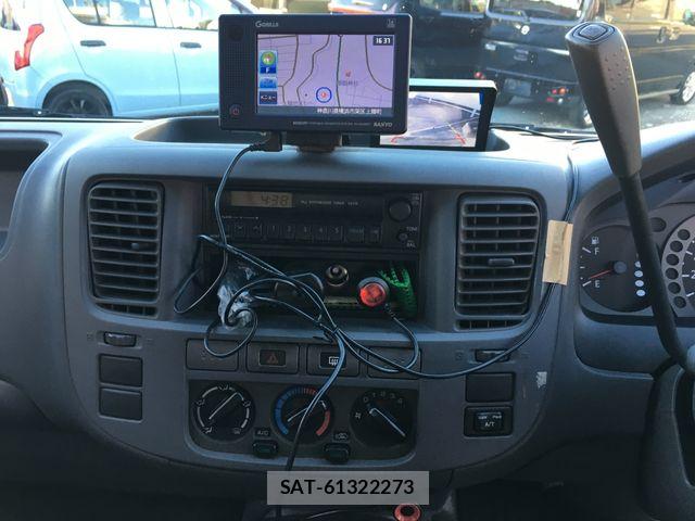 Nissan Caravan 2003-09 8879018-18