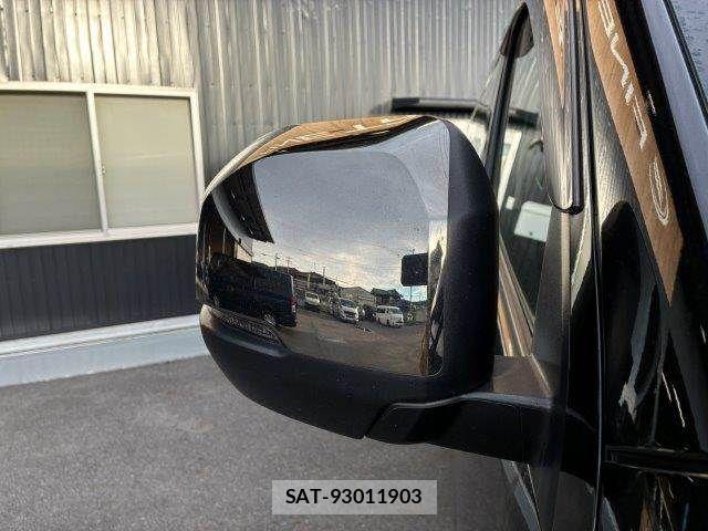 Nissan Caravan 2024-03 8883394-27