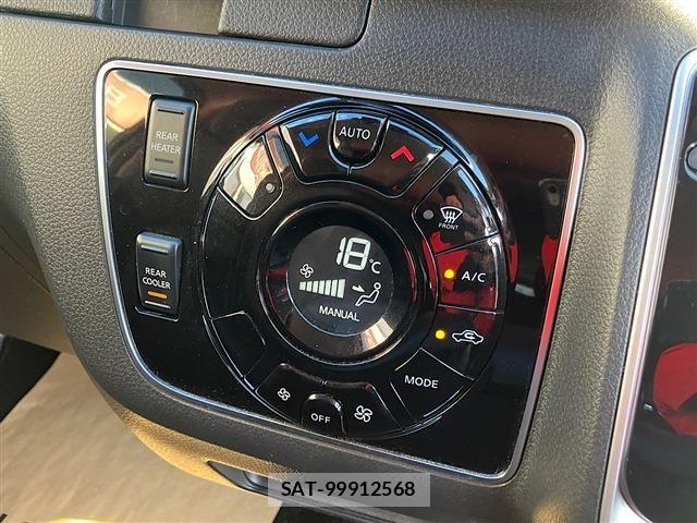 Nissan Caravan 2025-03 8883392-21