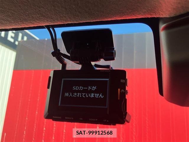 Nissan Caravan 2025-03 8883392-27