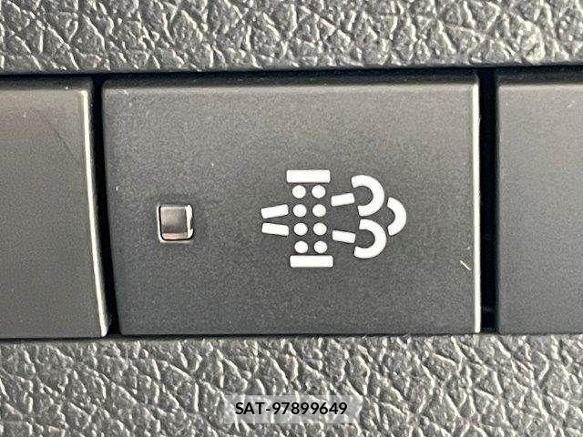 Nissan Caravan 2022-07 1307353-10