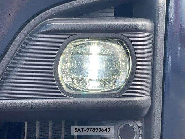 Nissan Caravan 2022-07 1307353-20