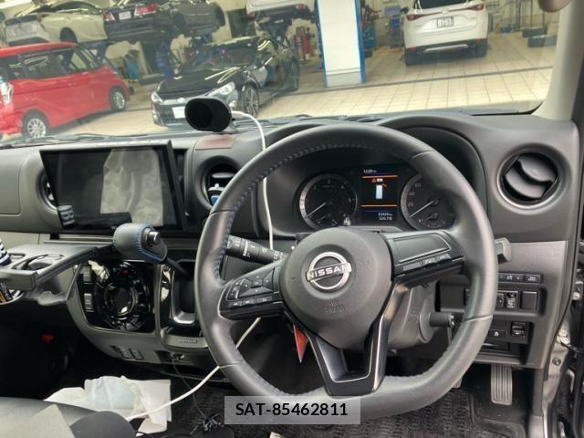 Nissan Caravan 2023-06 2246690-16