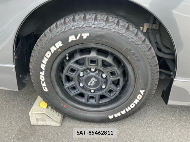 Nissan Caravan 2023-06 2246690-3