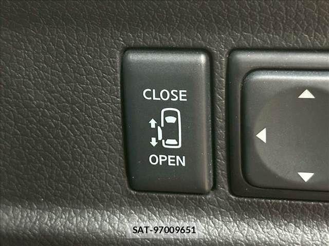 Nissan Caravan 2024-09 3662823-4