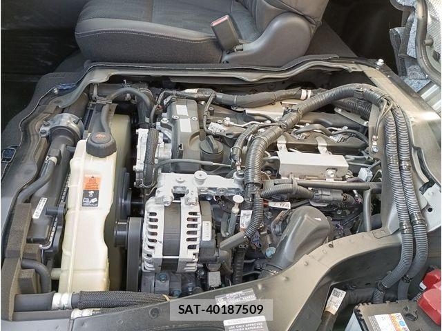 Nissan Caravan 2023-02 4933027-19