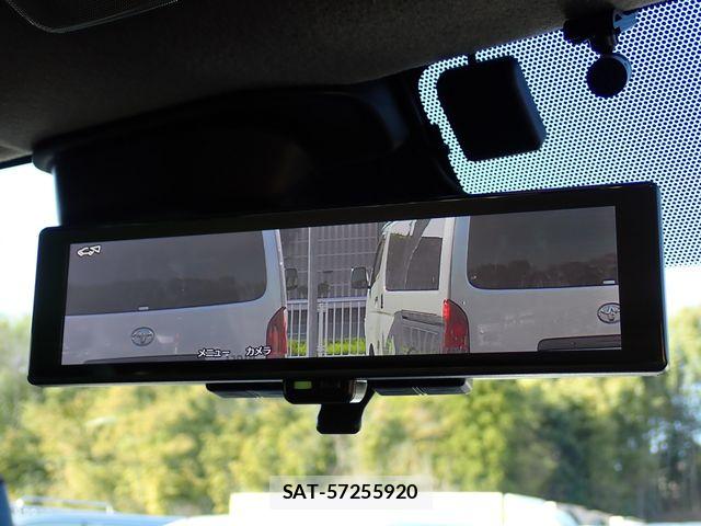 Nissan Caravan 2023-04 6212338-12