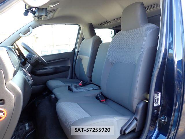 Nissan Caravan 2023-04 6212338-22