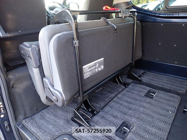 Nissan Caravan 2023-04 6212338-24